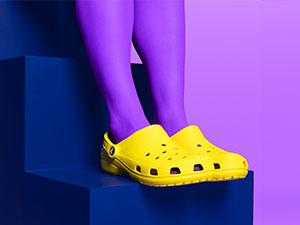 Crocs Unisex-Adult Classic Clog, Clogs for Women and Men